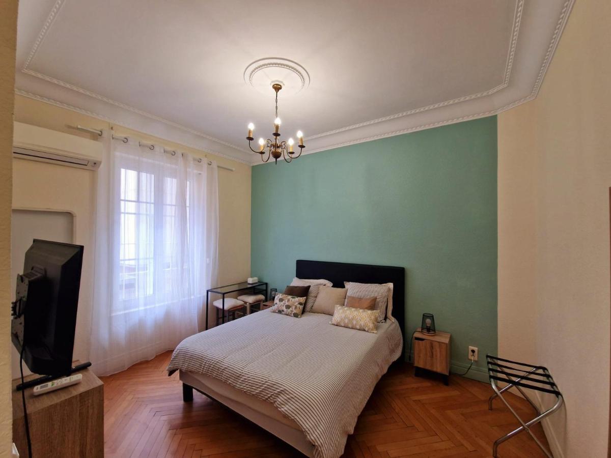 Rivoli Seaside Apartment นีซ ภายนอก รูปภาพ
